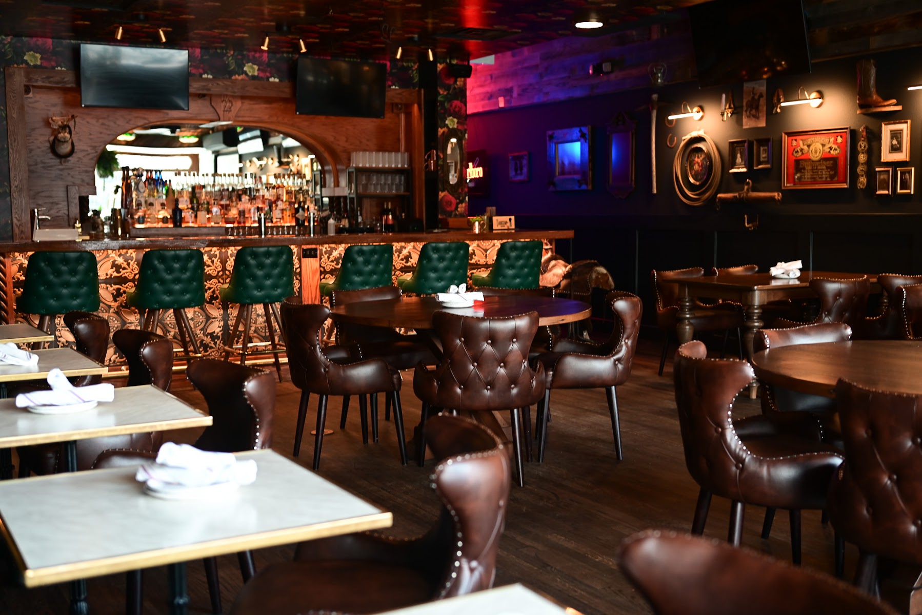 99 Bar Saloon