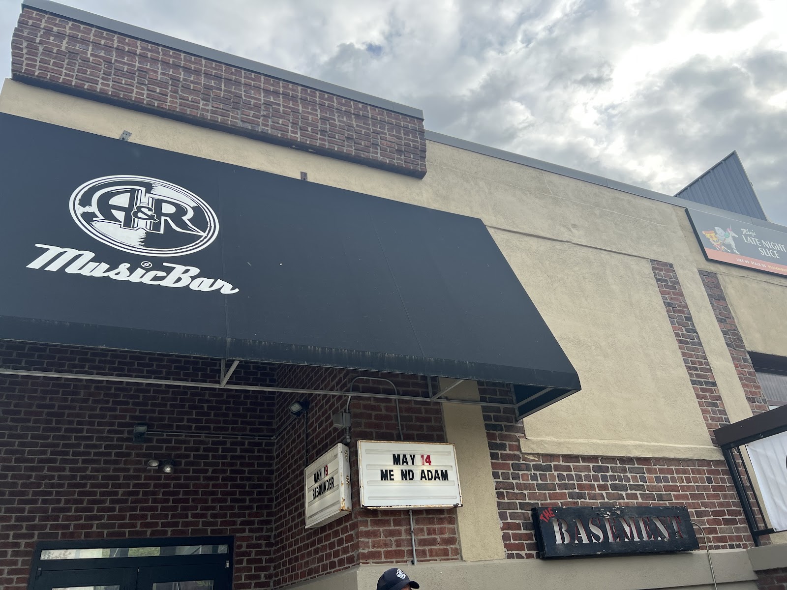 A&R Music Bar