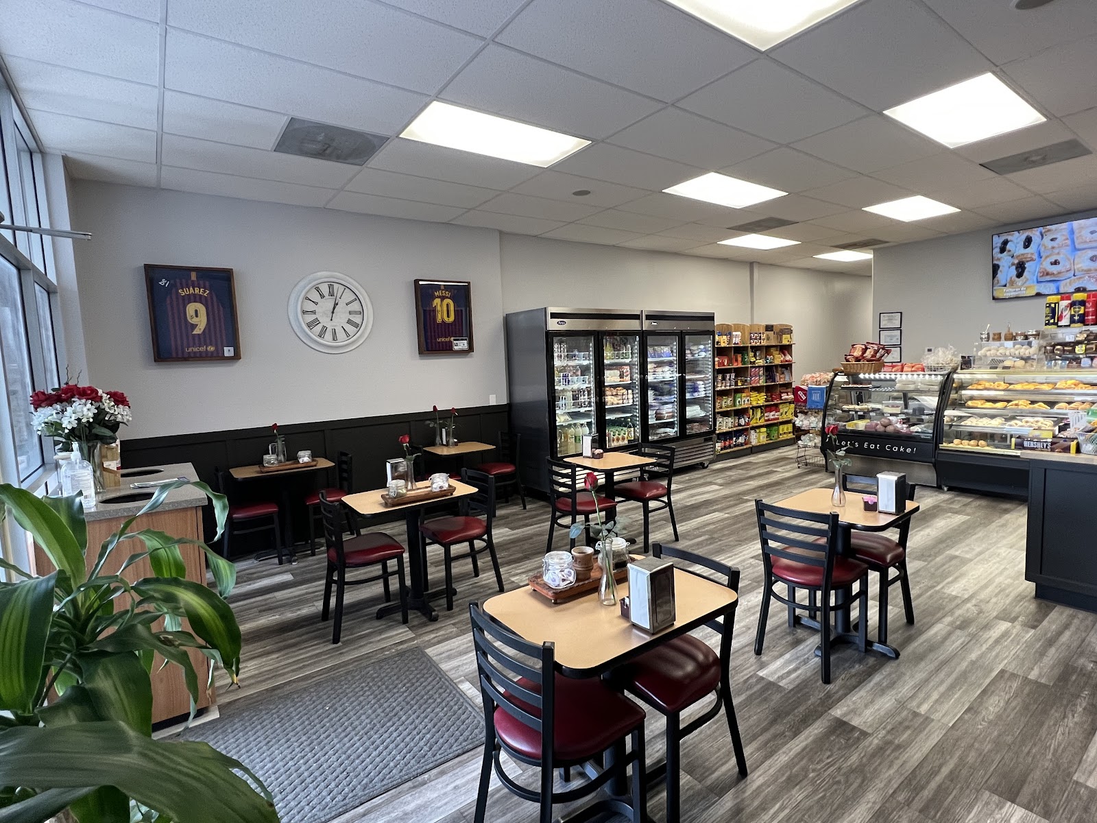Aconcagua Bakery & Cafe