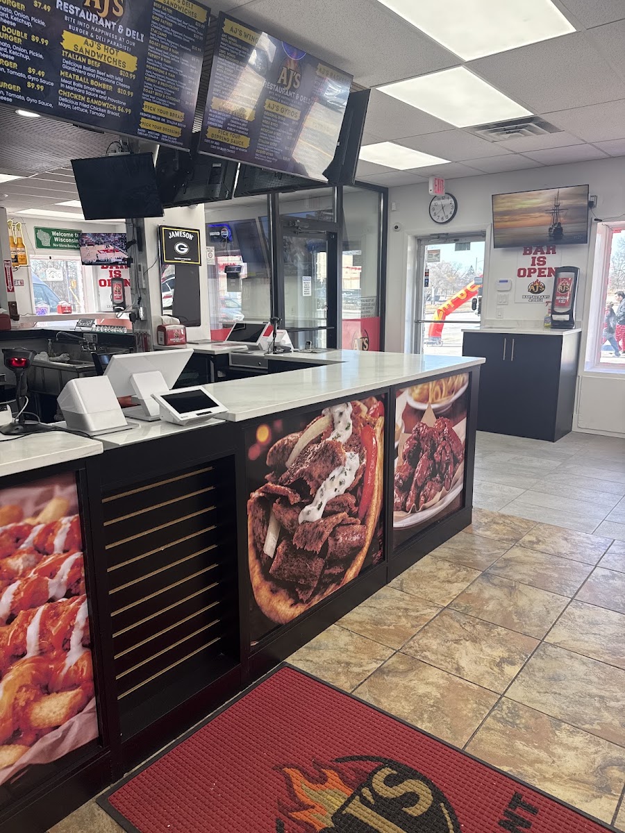 AJ'S RESTAURANT DELI & DRINKS