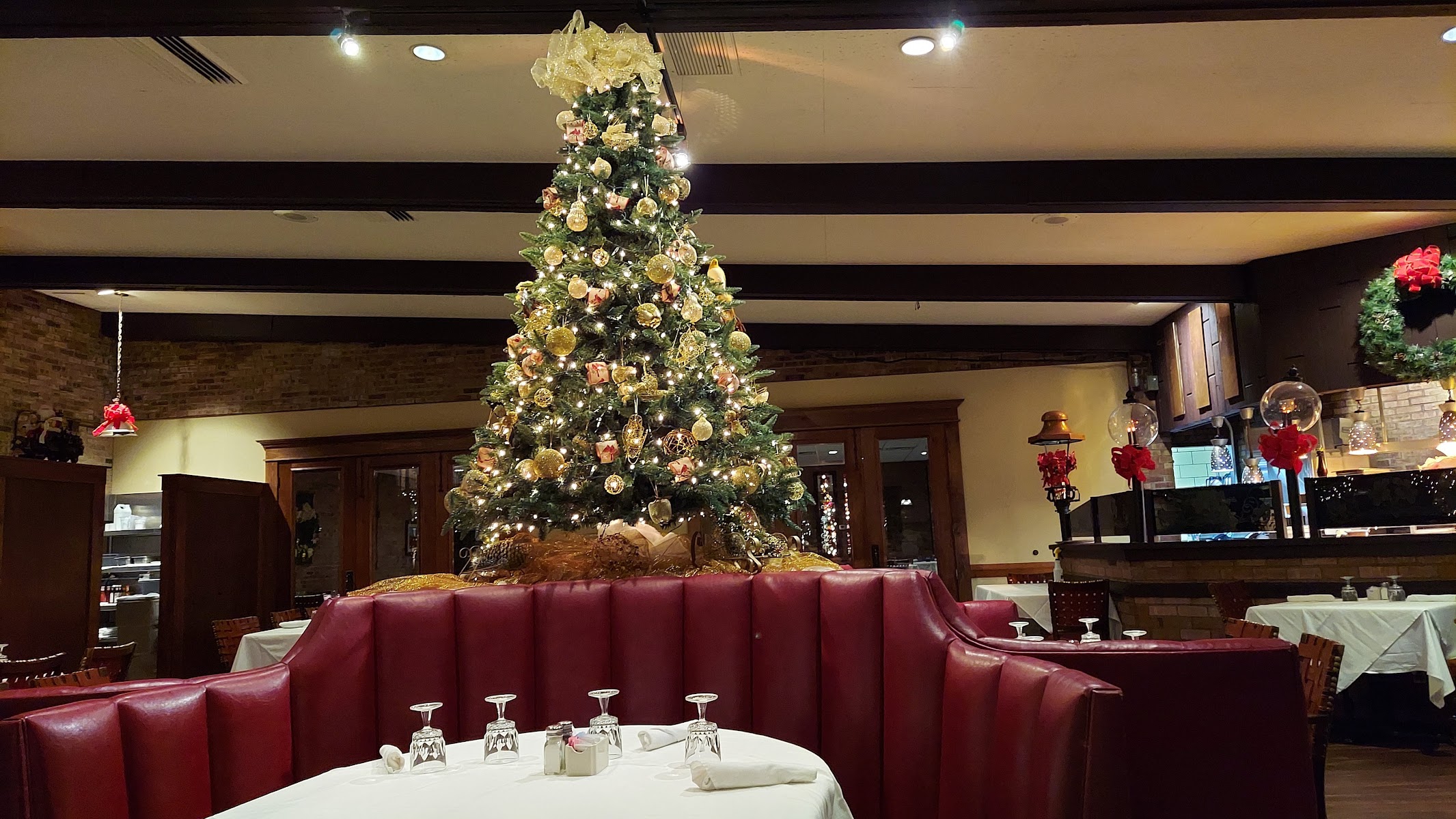 Al's Steak House Restaurant