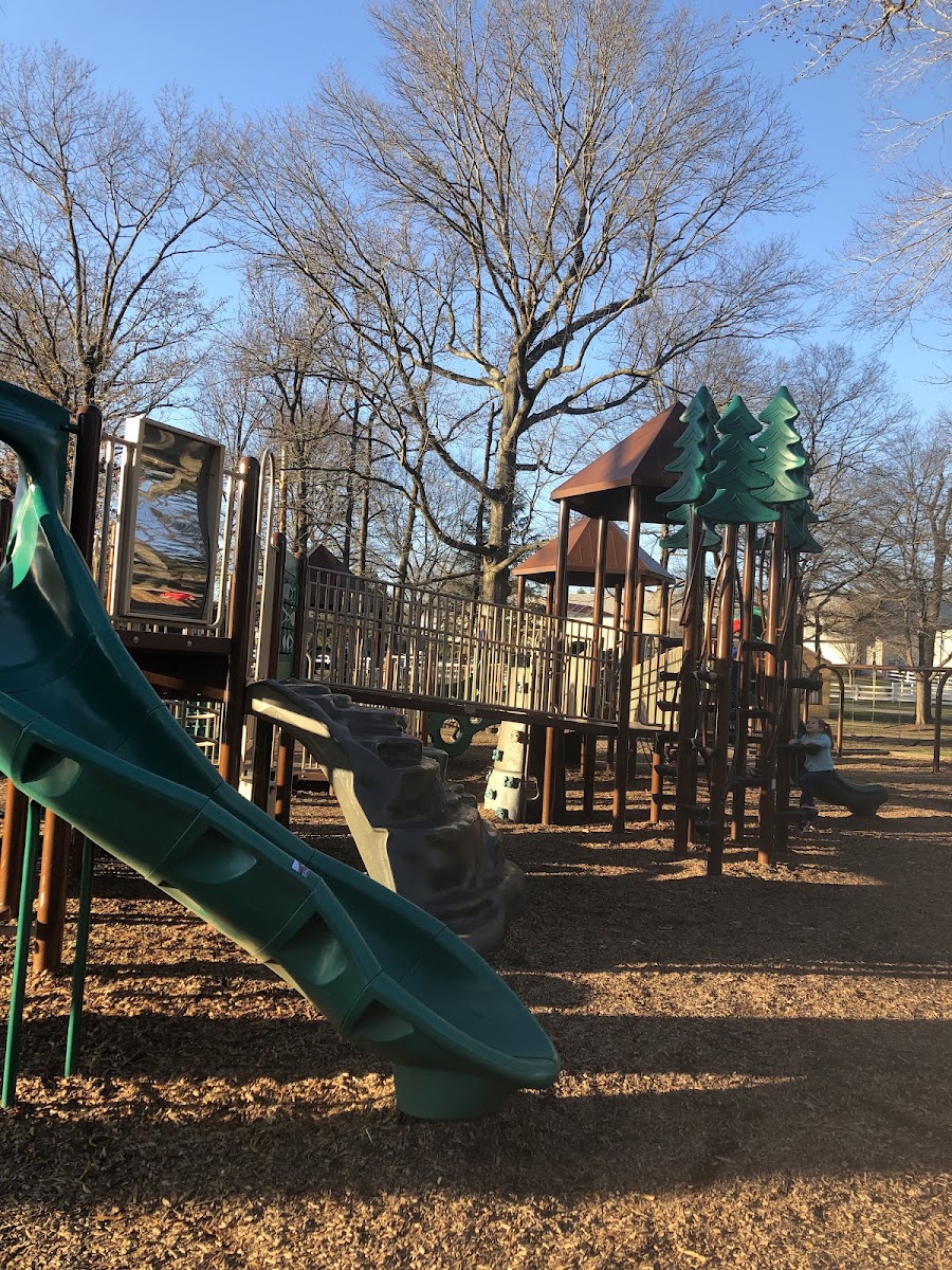 Allen Pond Park