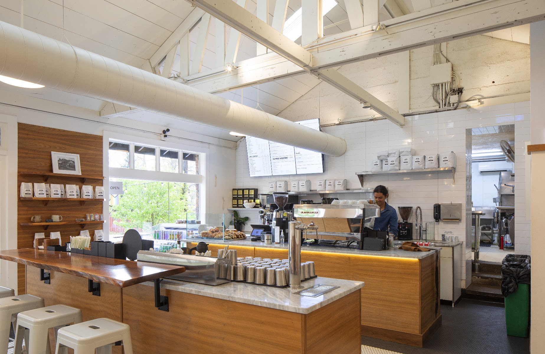 Alpine Modern Café