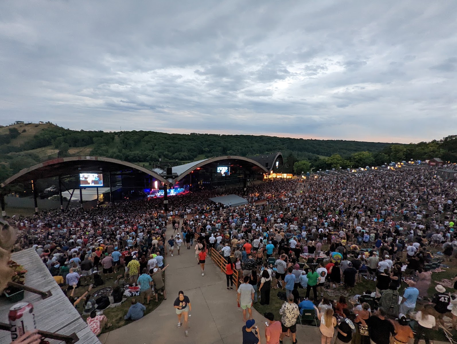 Alpine Valley Music Theatre