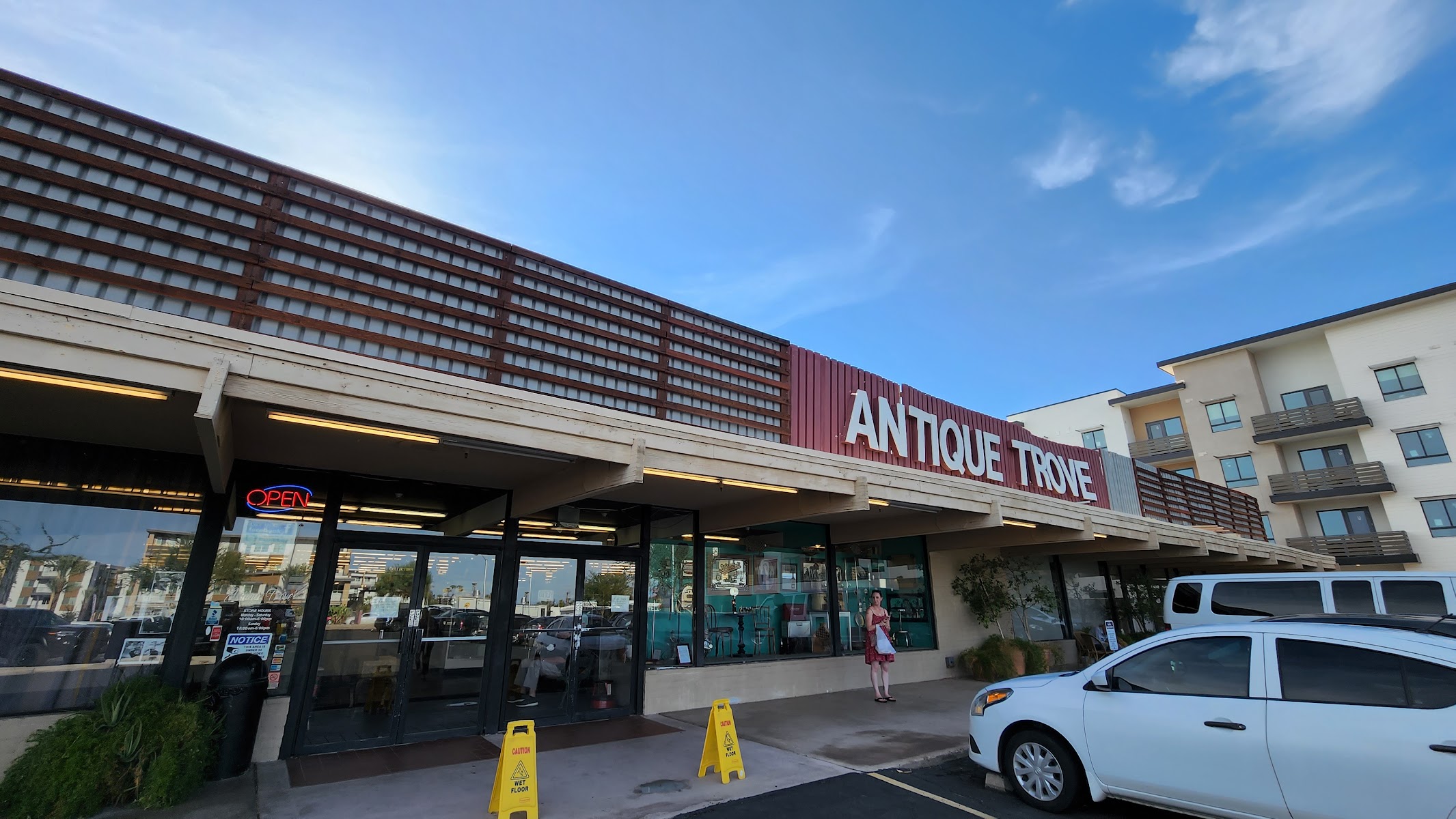 Antique Trove