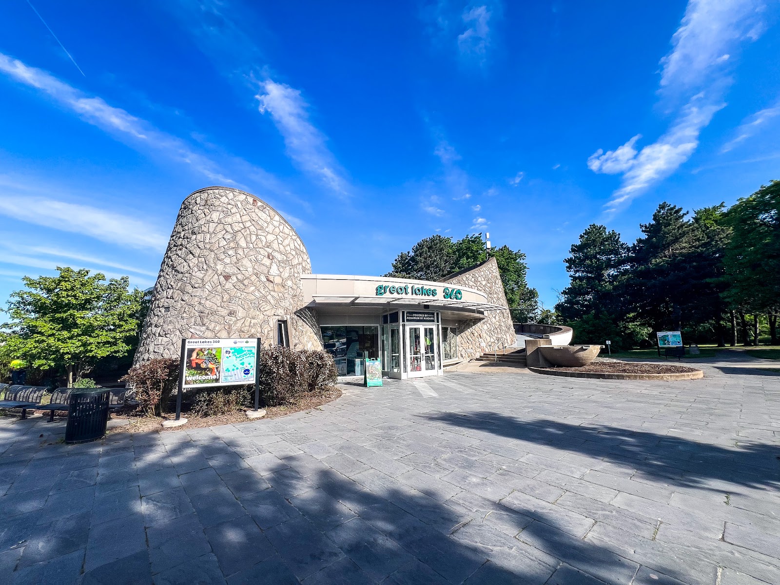 Aquarium of Niagara: Great Lakes 360