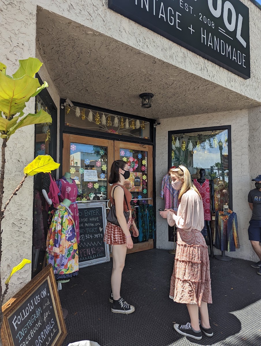 ARTpool Gallery - Vintage Clothing Boutique & Vinyl Record Store
