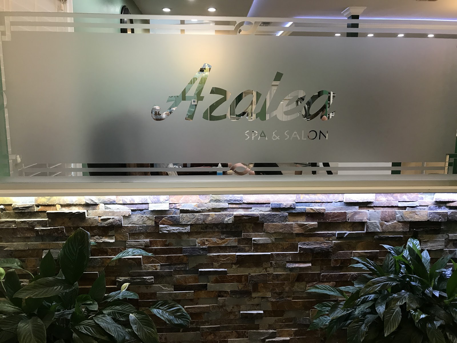 Azalea Spa & Salon Gulfport