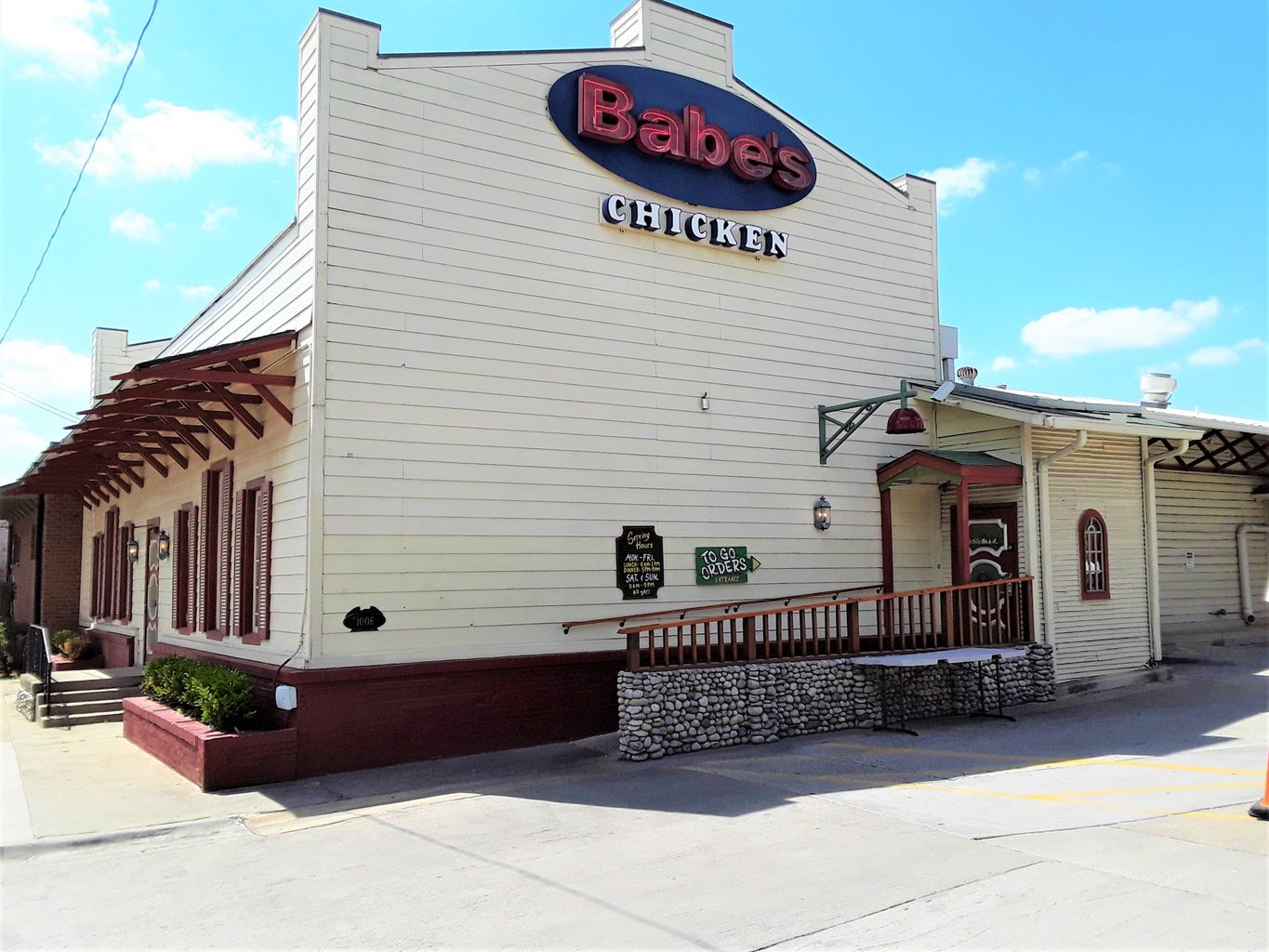 Babe's Chicken Dinner House