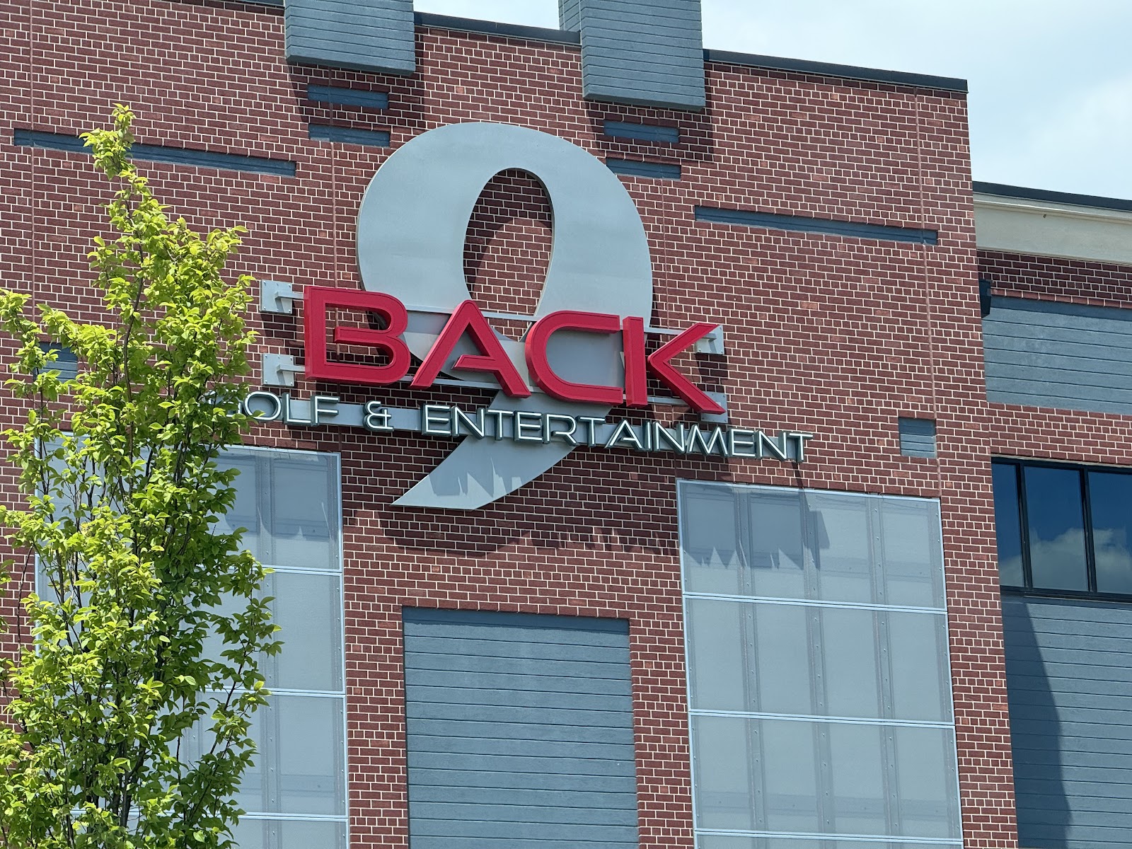 Back 9 Golf & Entertainment
