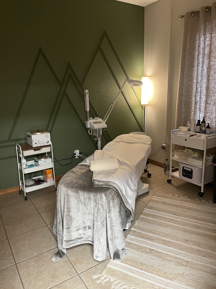 Bare Roots Skin Care and Waxing