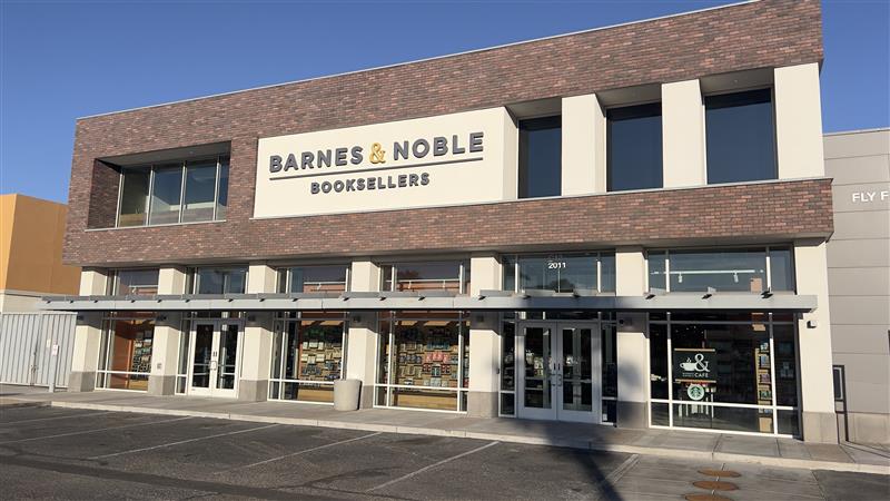 Barnes & Noble