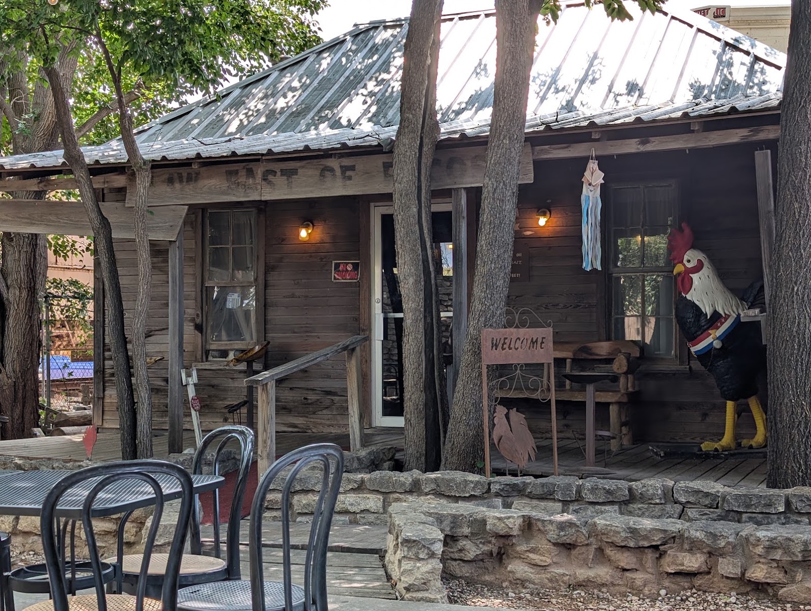 Belle's Chicken Dinner House