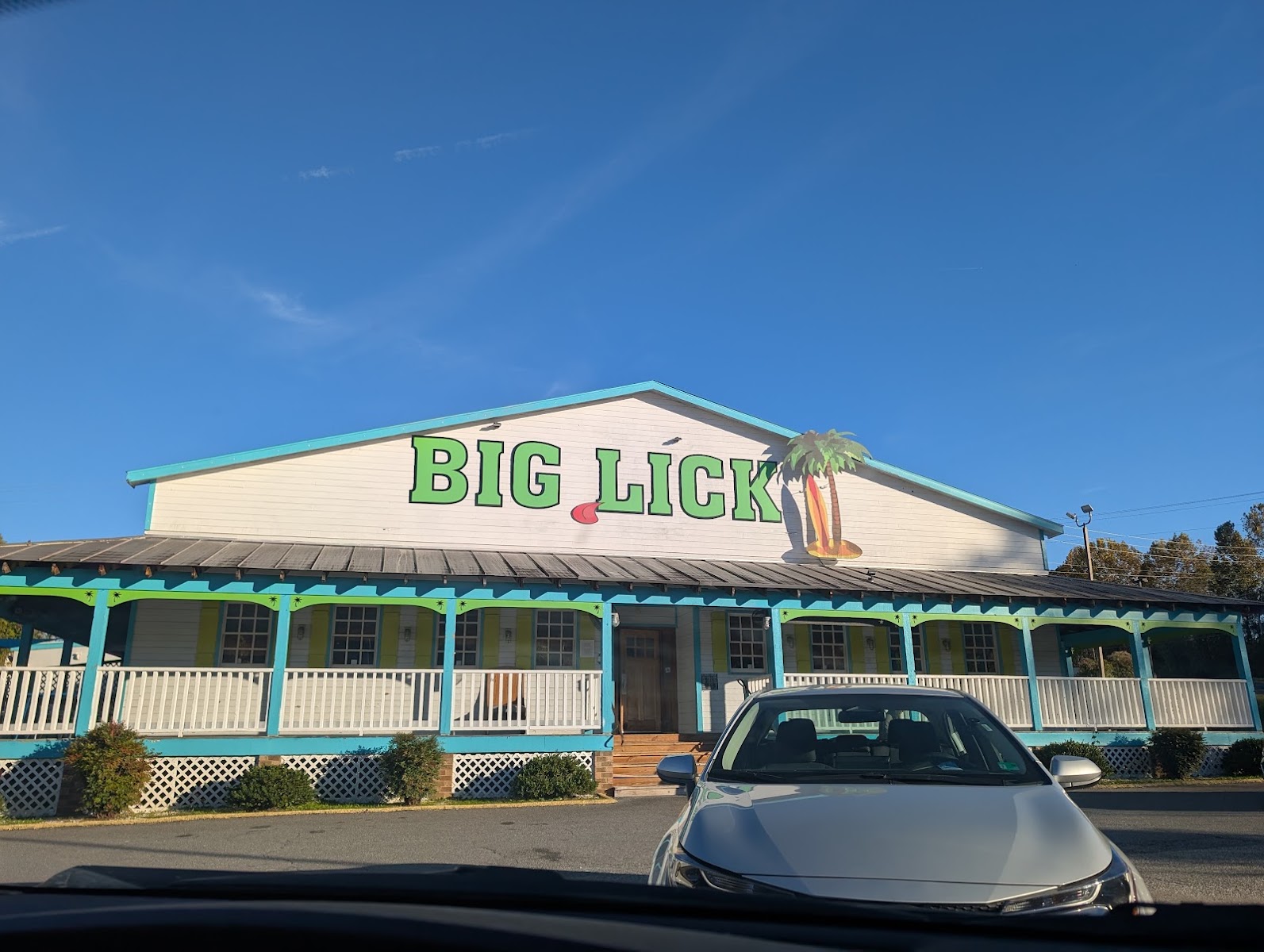 Big Lick Tropical Grill