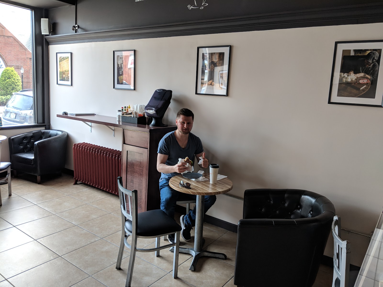 Bikeeny Caffe