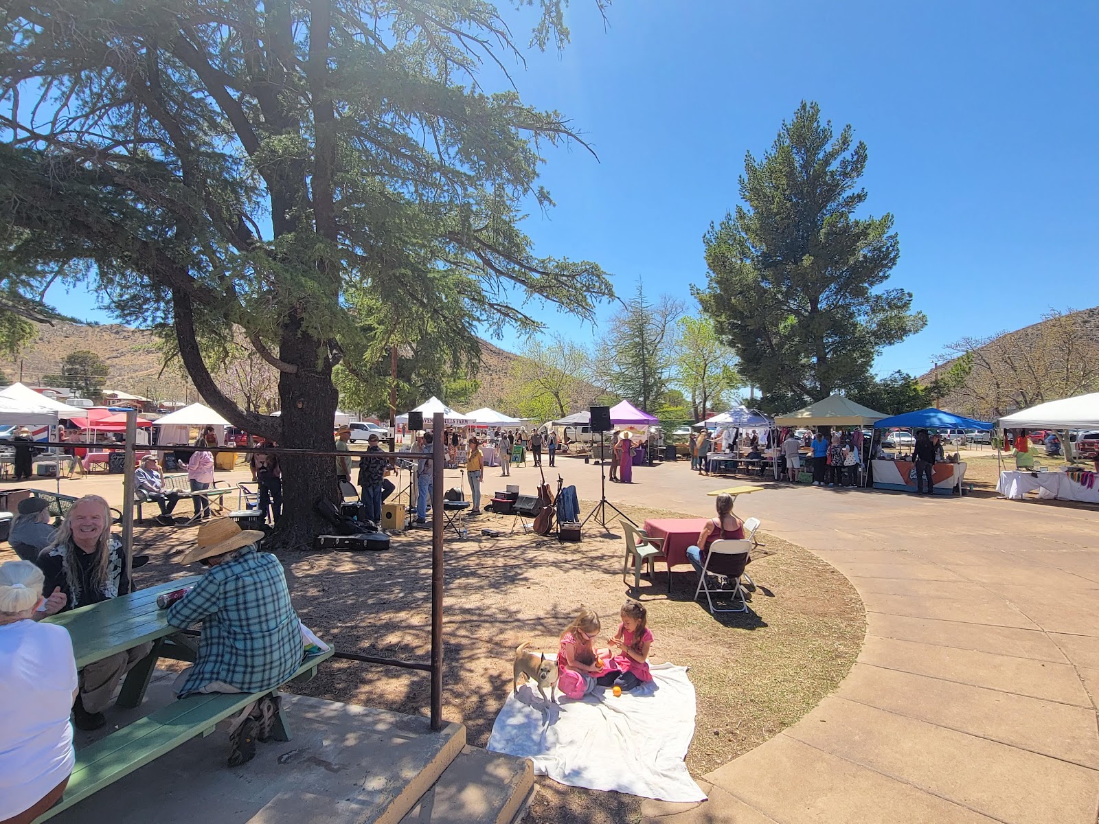Bisbee Community Market