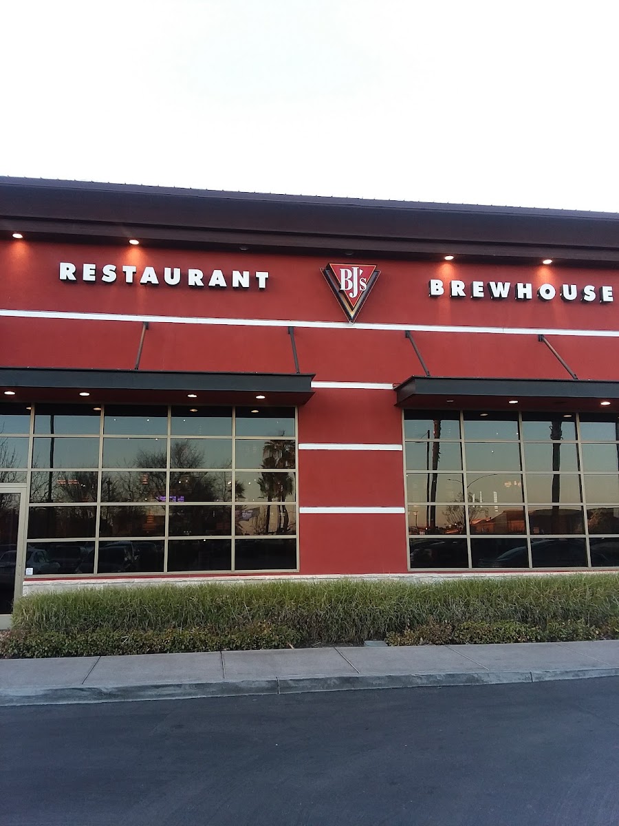 BJ's Restaurant & Brewhouse