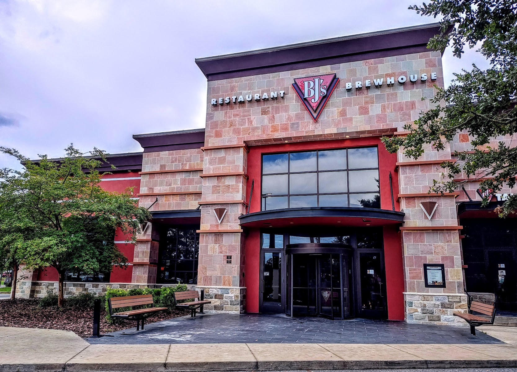 BJ's Restaurant & Brewhouse