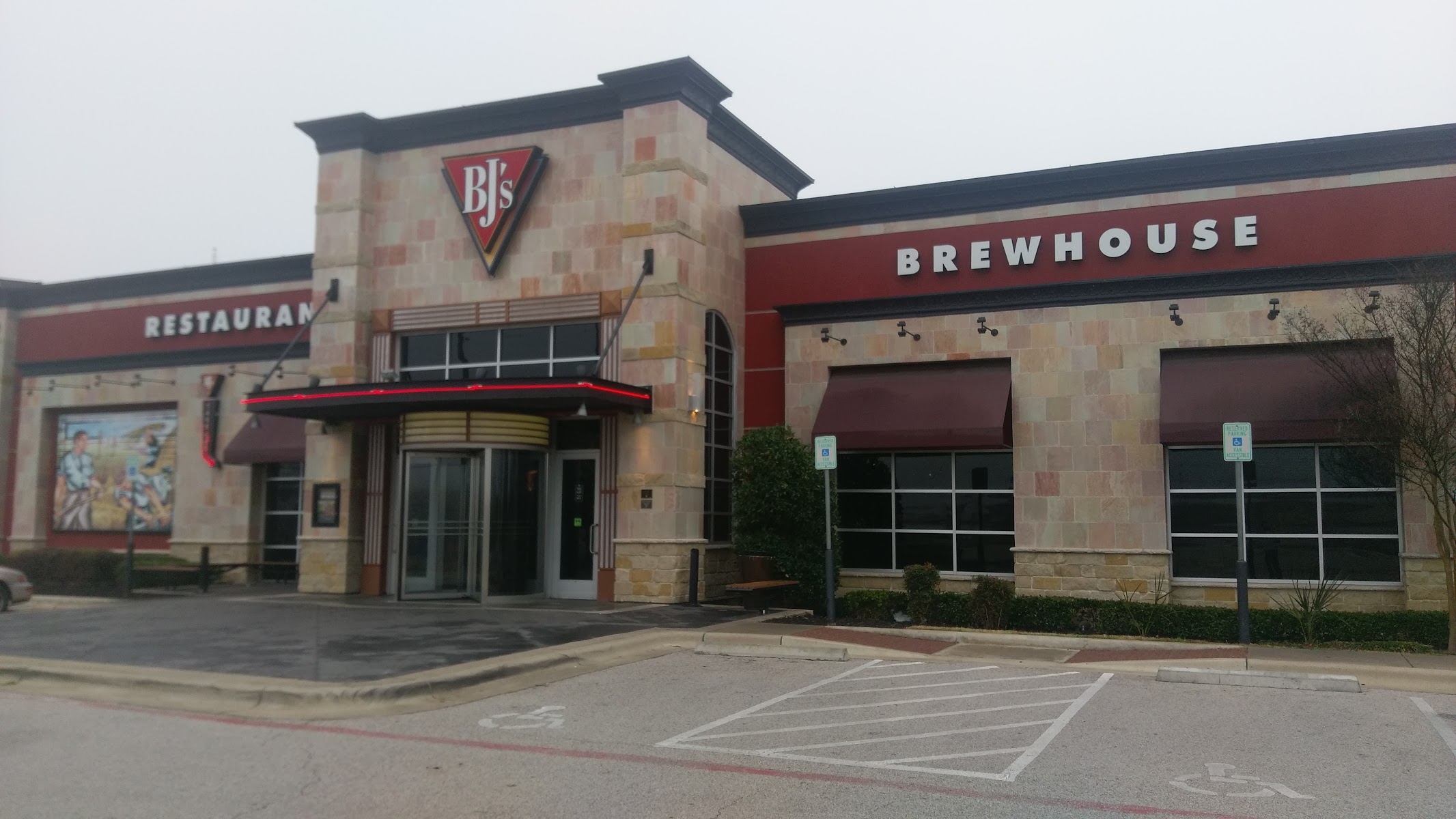 BJ's Restaurant & Brewhouse