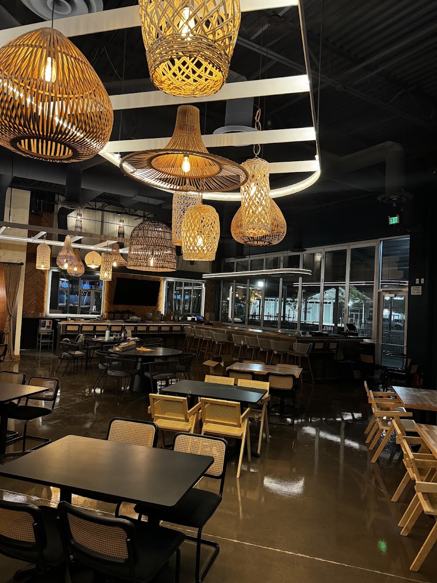 BLU Seafood Gilbert