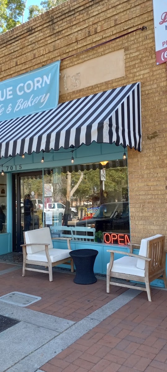 Blue Corn Cafe & Bakery - Glendale