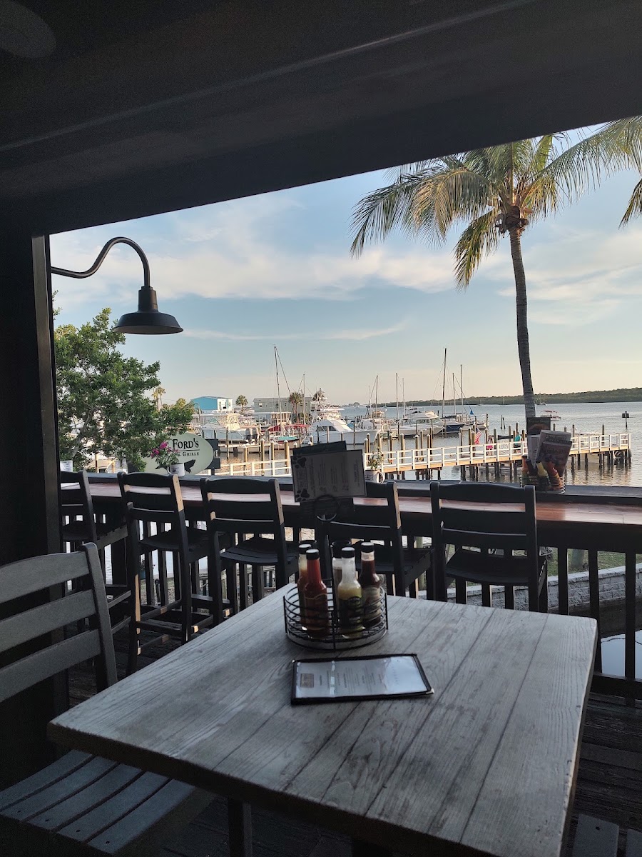 Boca Ciega Waterfront Bar & Grill