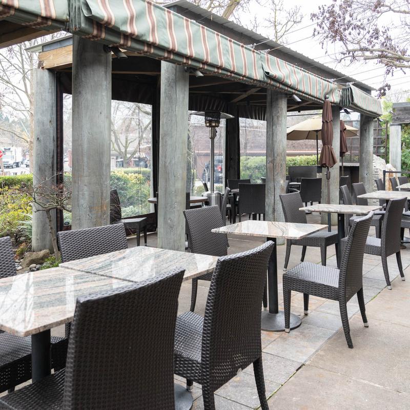 Bridges Restaurant and Bar