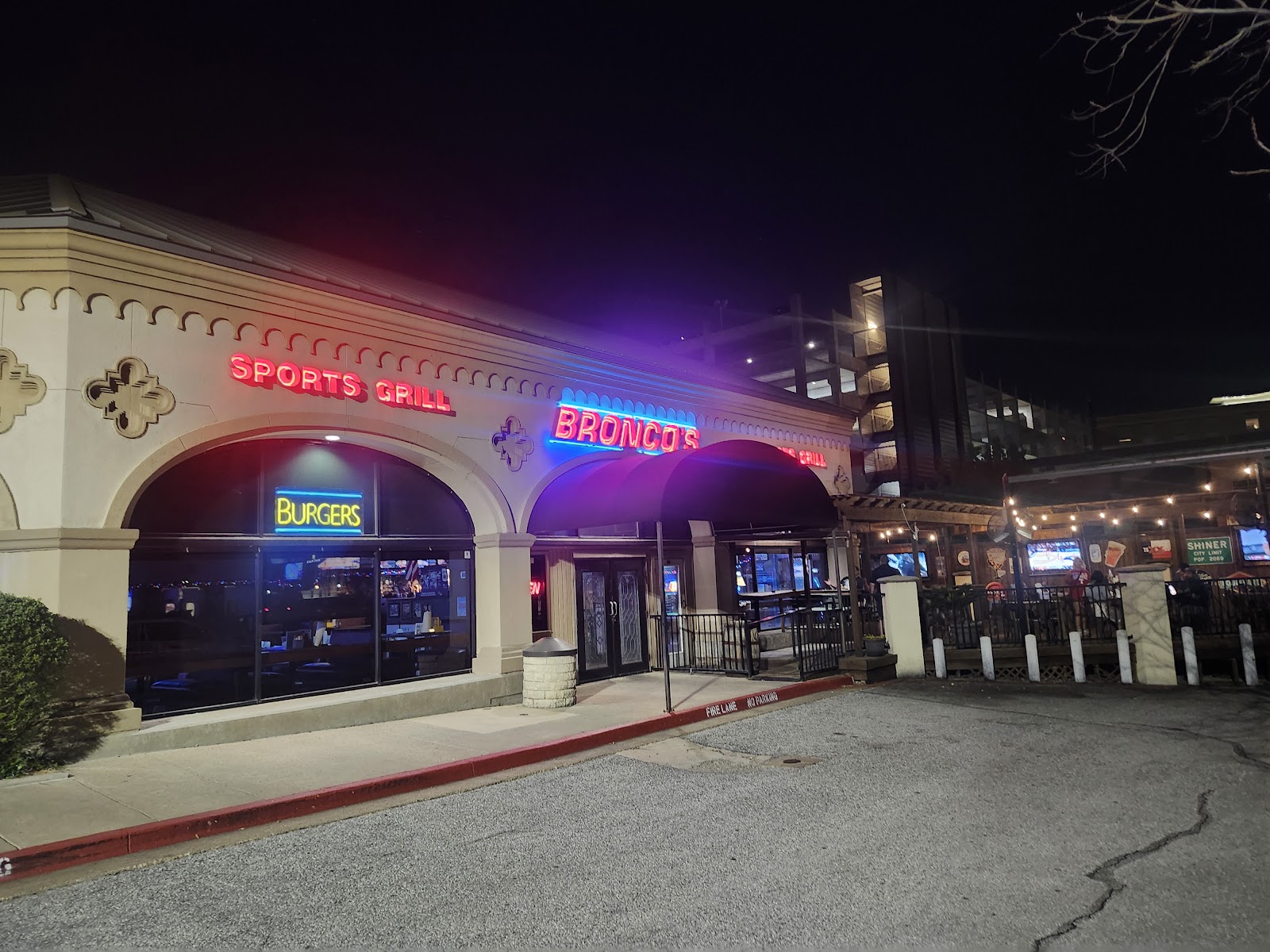 Bronco's Sports Bar & Grill