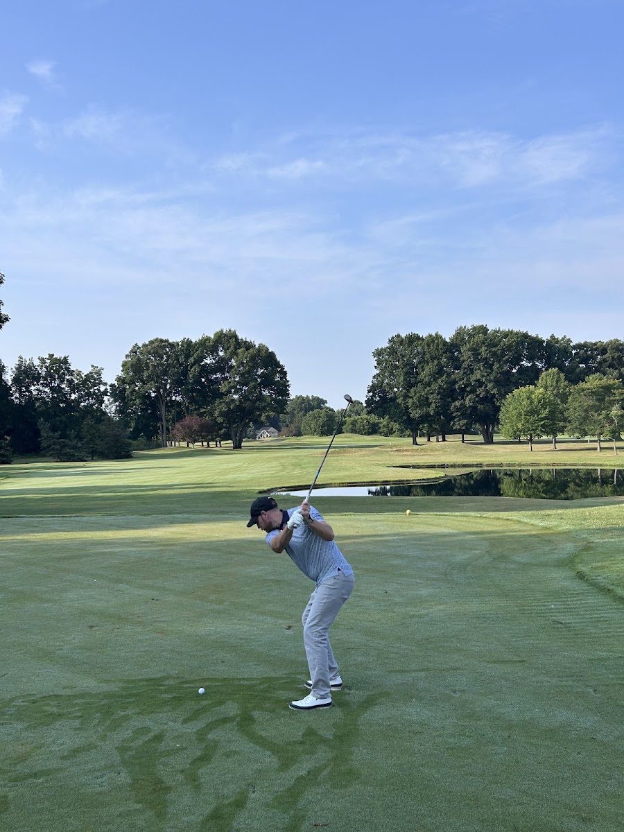 Brookshire Inn & Golf Club