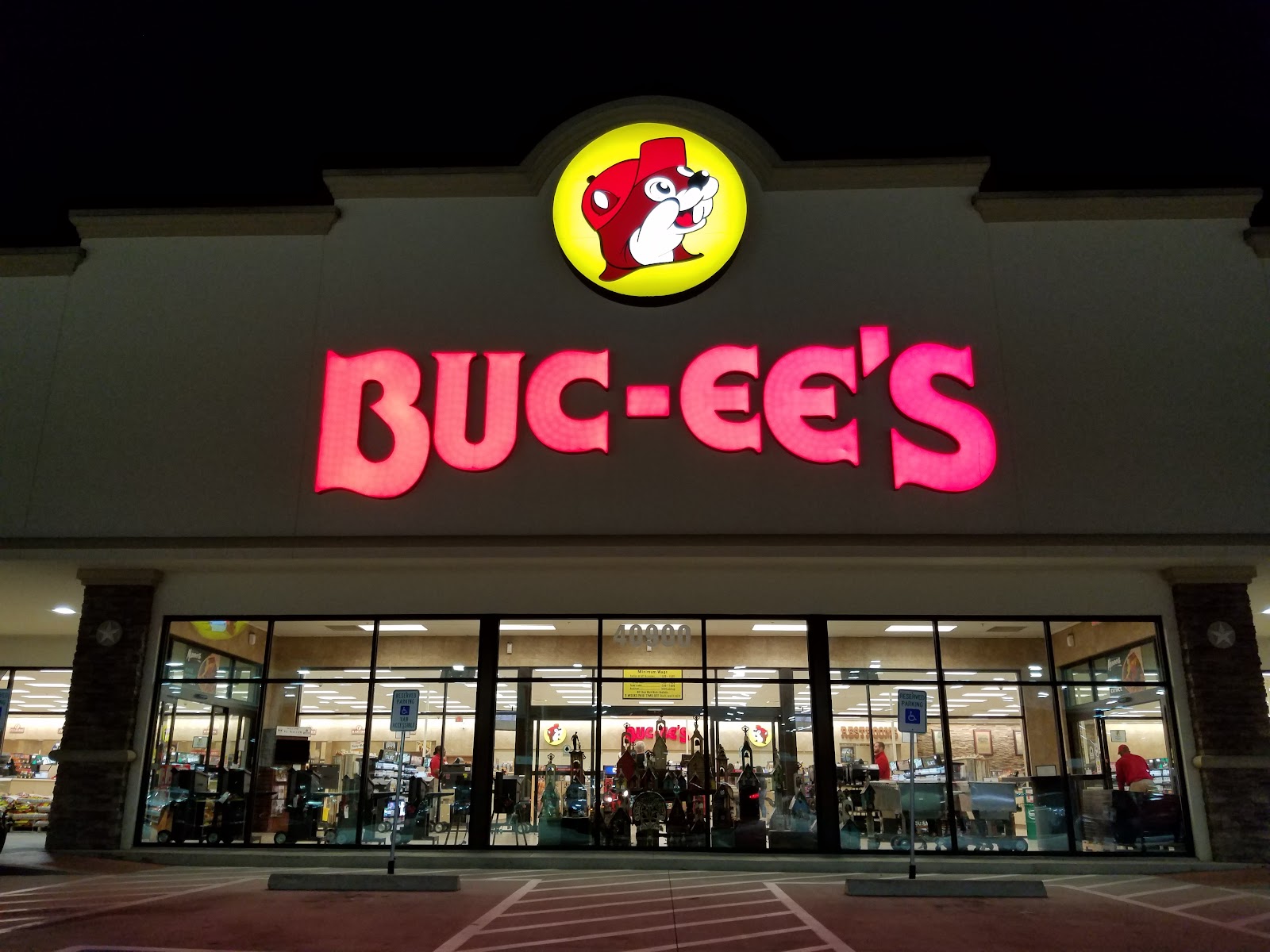 Buc-ee's Waller