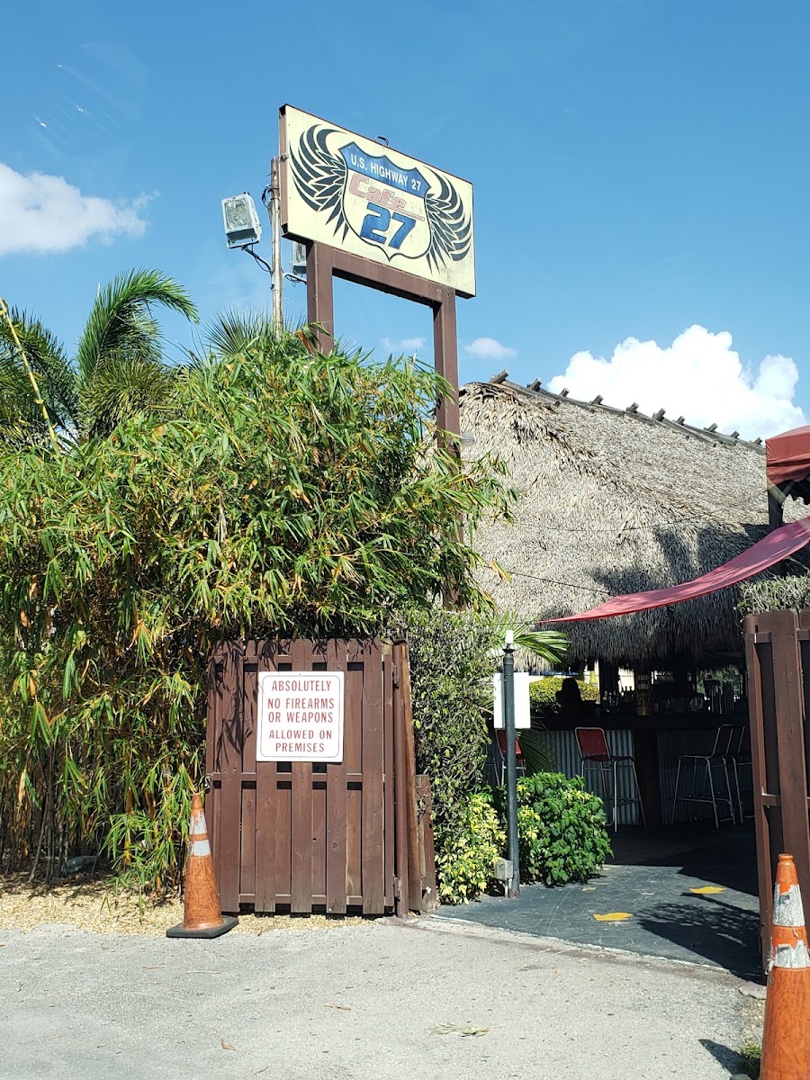 Cafe 27 Bar & Grill