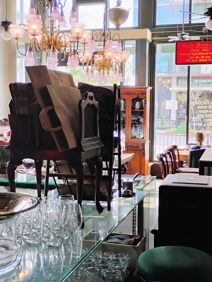 Cafe Bassam