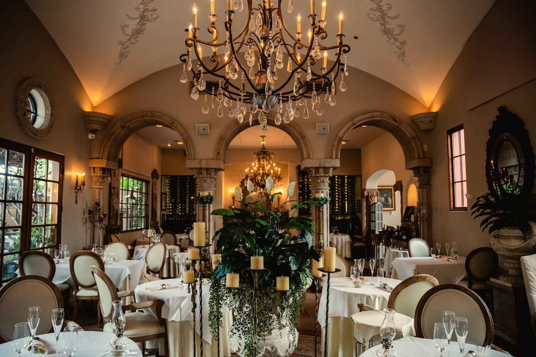 Cafe Monarch