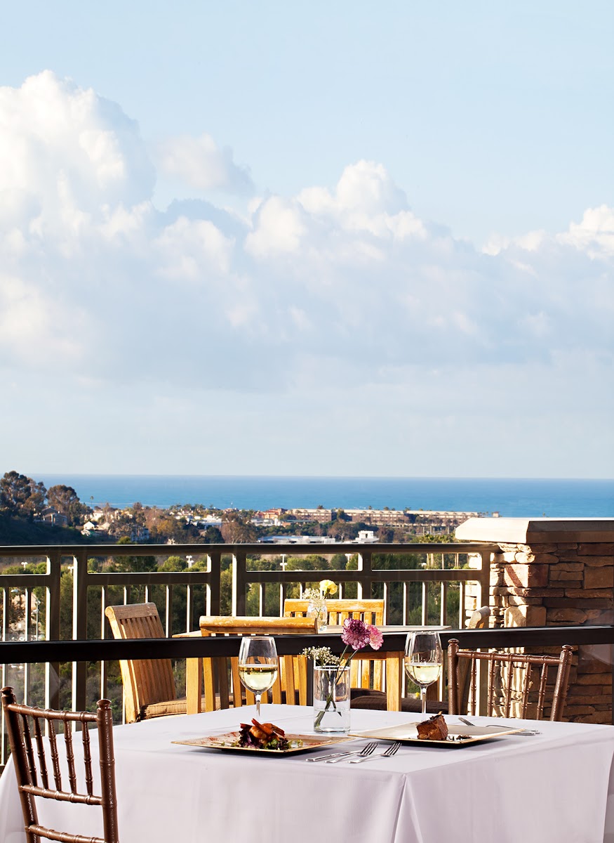 Canyons Restaurant at The Crossings