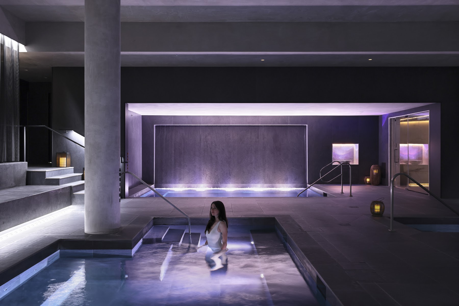 CASCADA Thermal Springs + Hotel