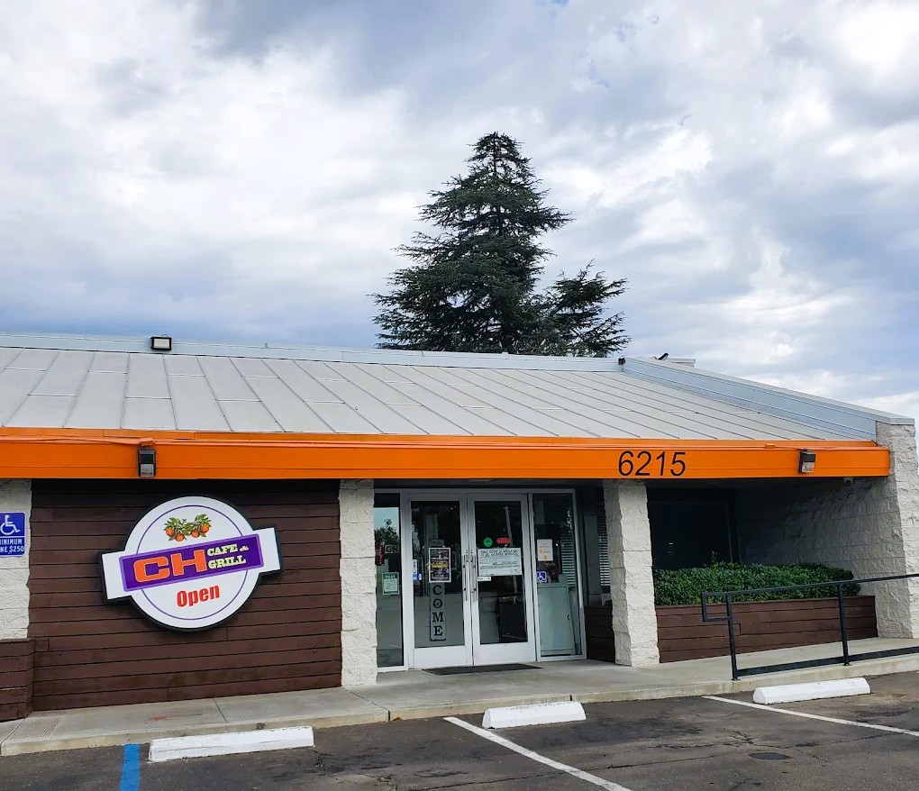 CH Cafe & Grill