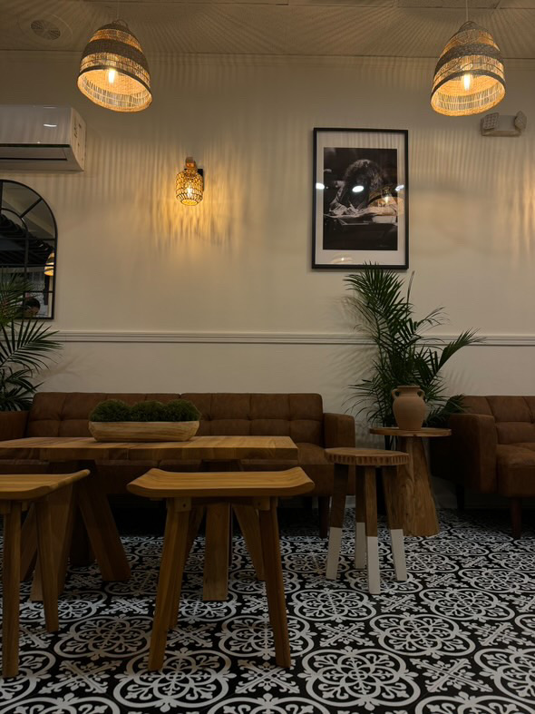 Chai Chenak Cafe