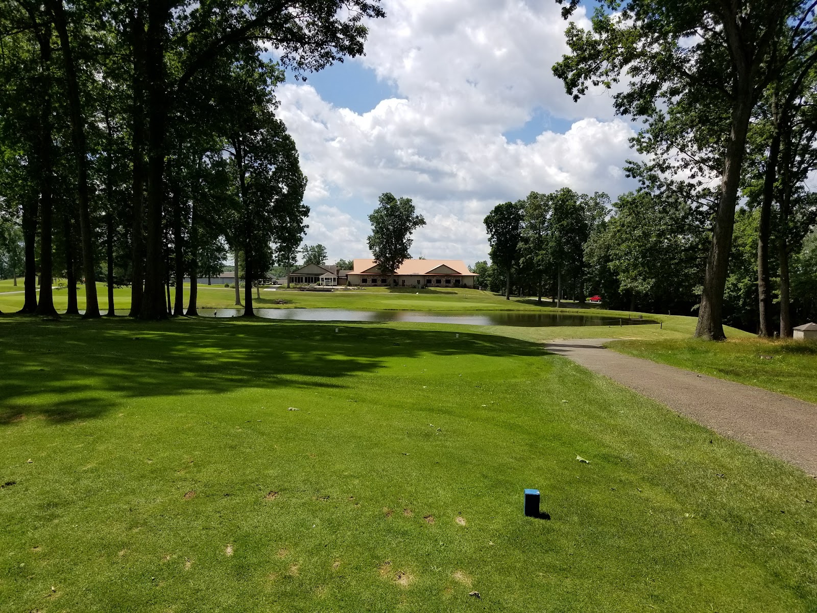 Chenoweth Golf Course & Banquet Facility