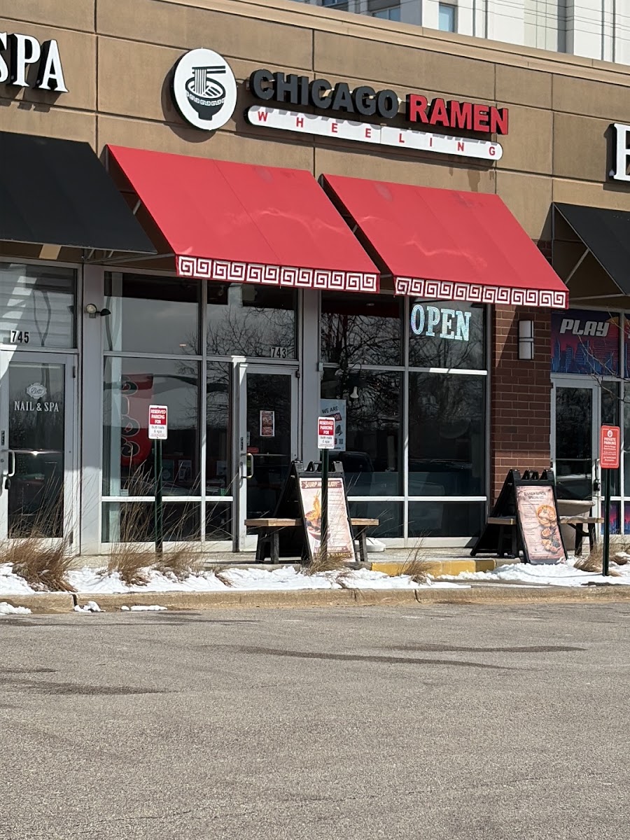 Chicago Ramen Wheeling
