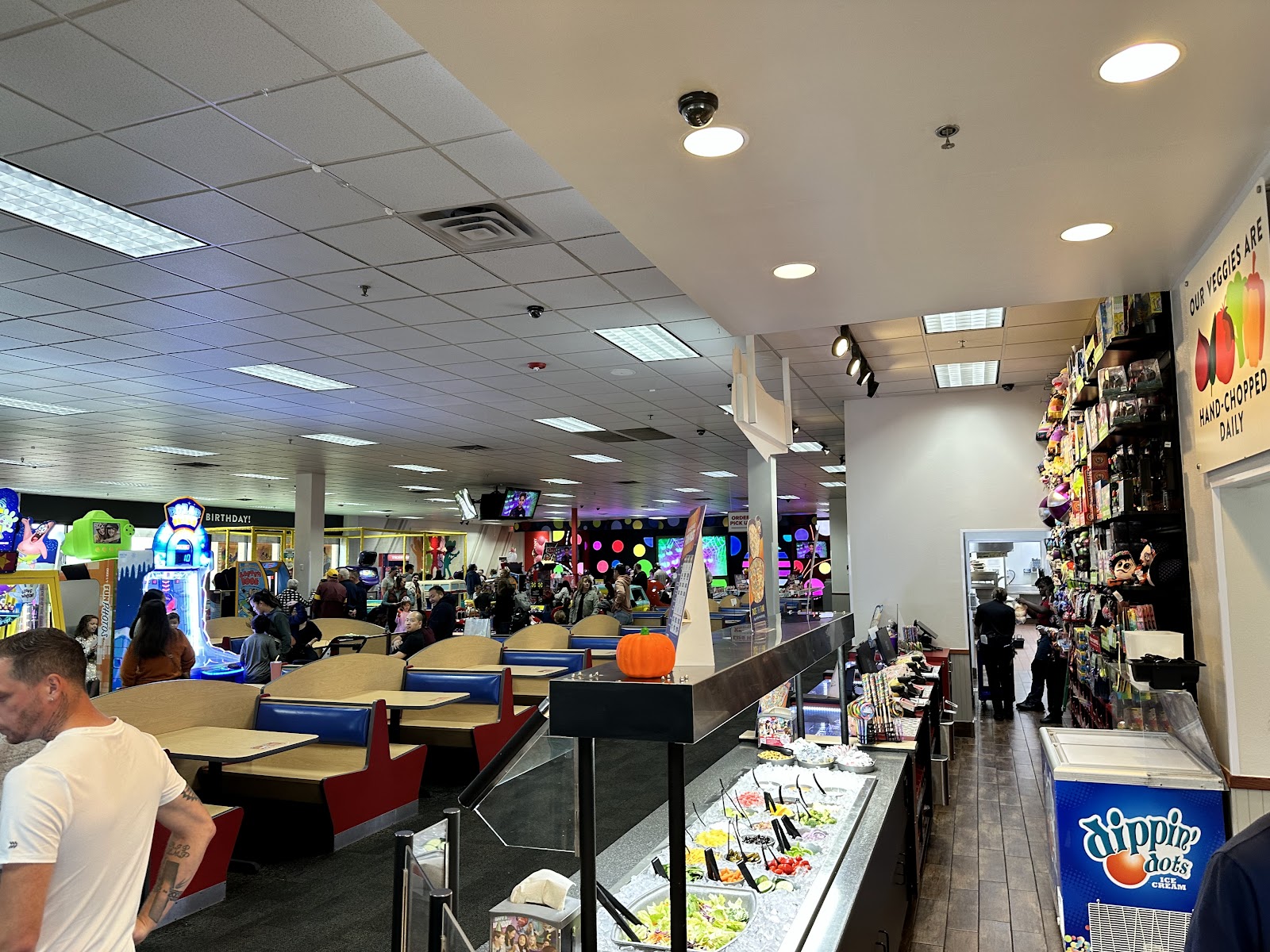 Chuck E. Cheese