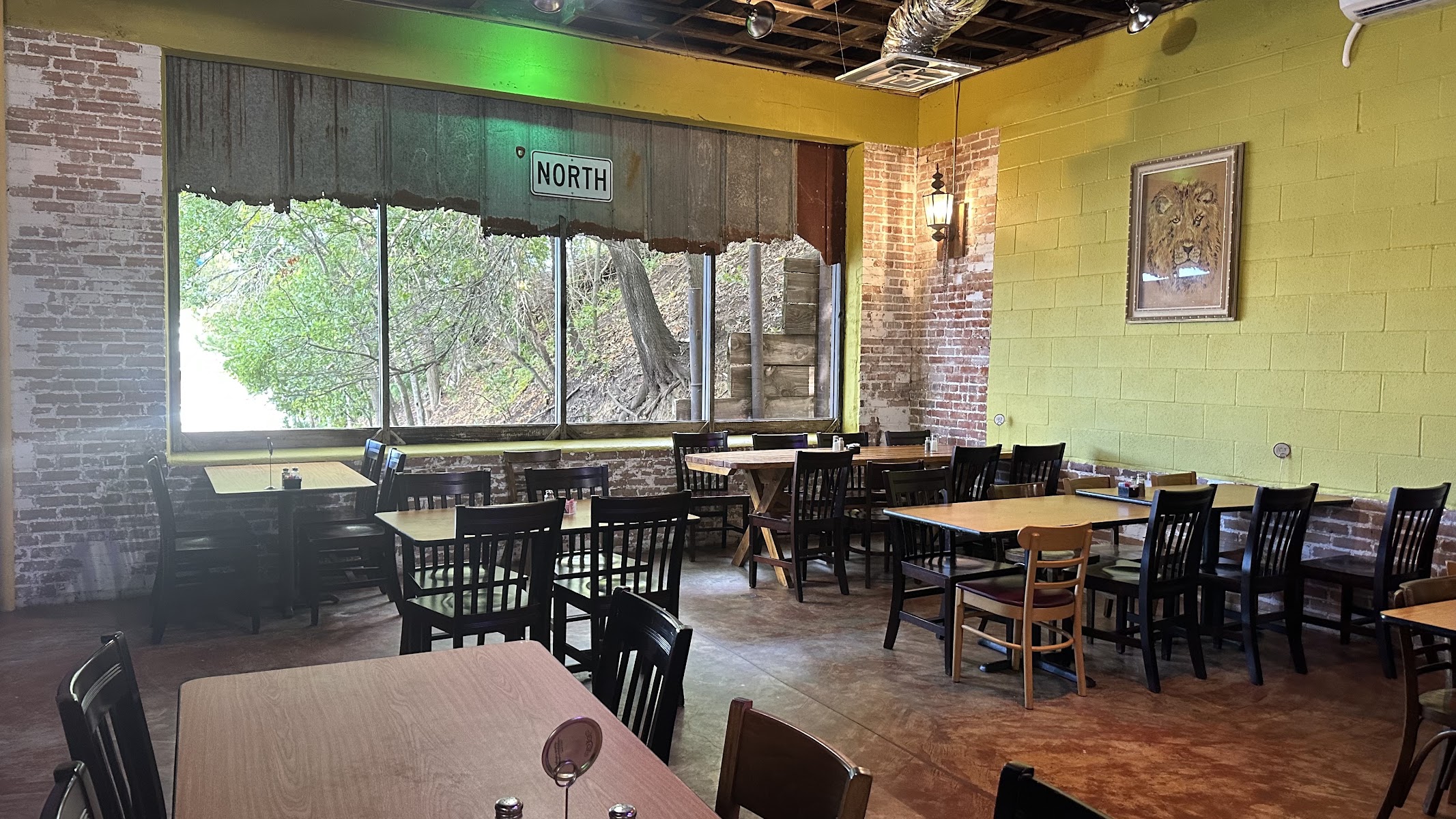 City Hall Cafe & Pie Bar