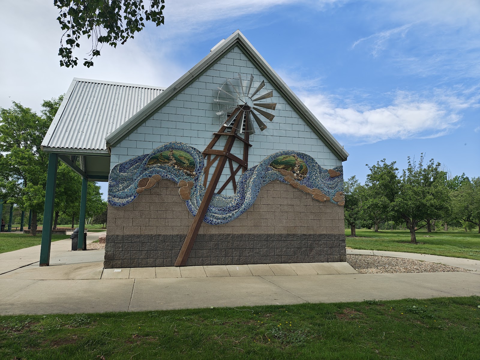 City of Longmont Rogers Grove Park