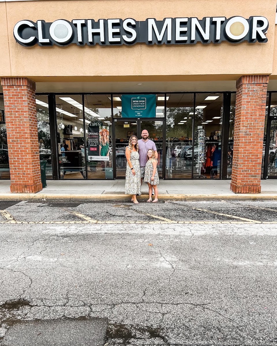 Clothes Mentor Ocoee, FL