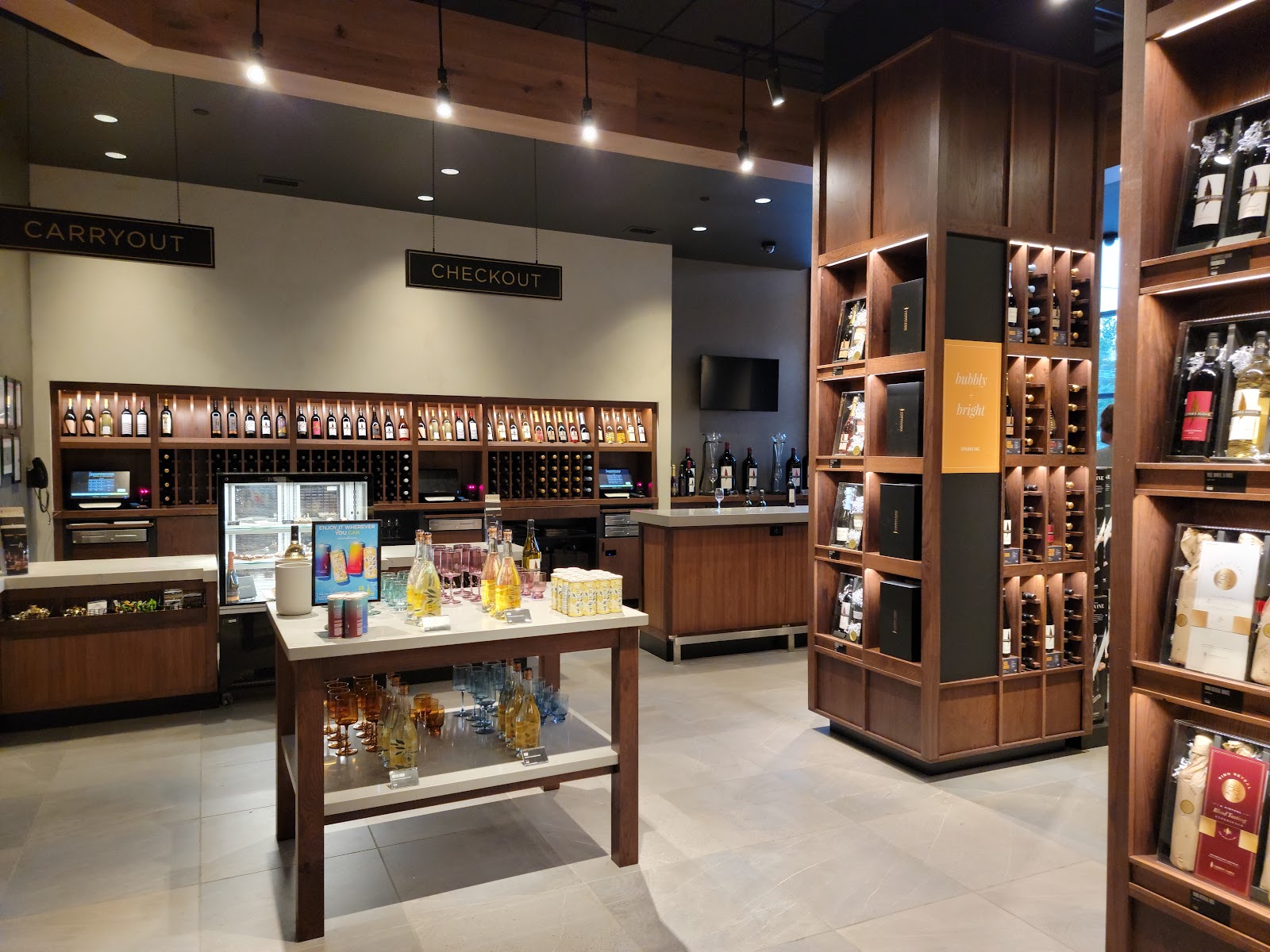 Cooper’s Hawk Winery & Restaurant
