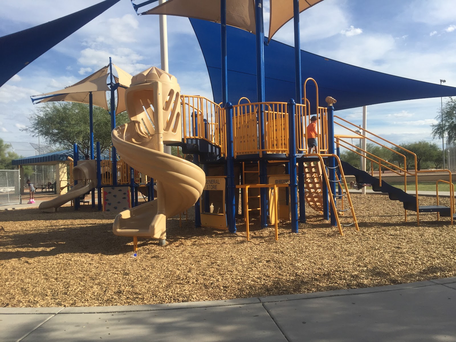 Crossroads at Silverbell District Park