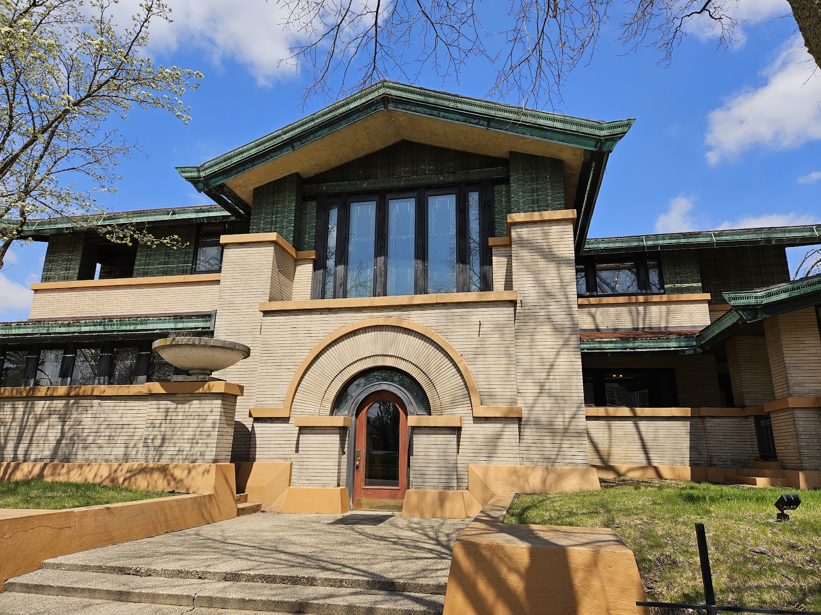 Dana-Thomas House State Historic Site