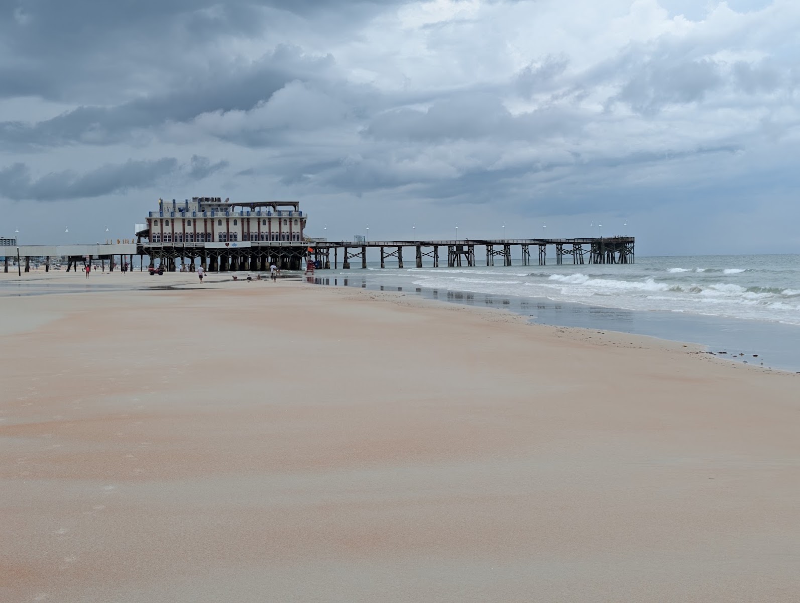 Daytona Beach Main Street Pier