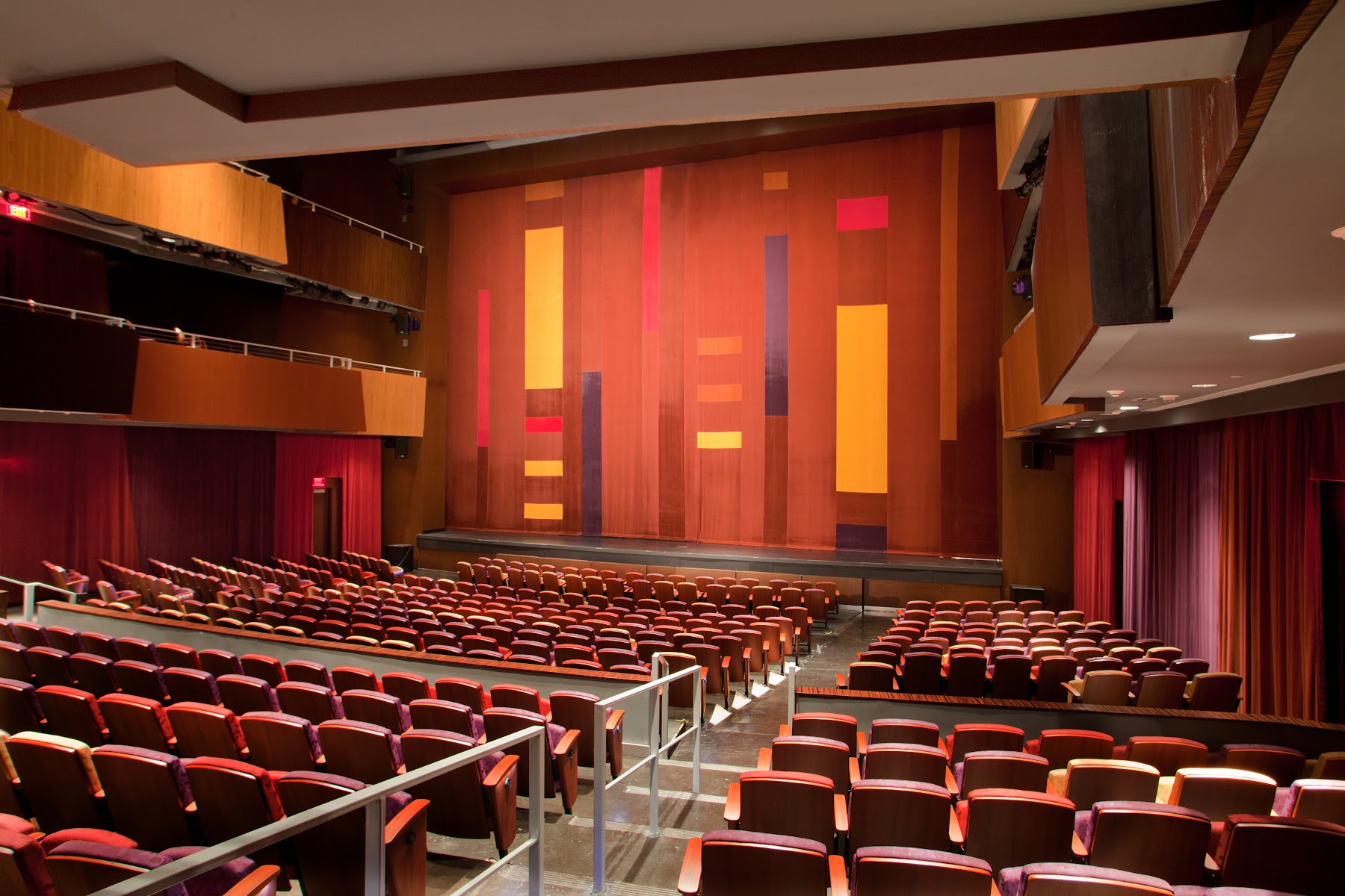 Dennis C. Moss Cultural Arts Center (The Moss Center)