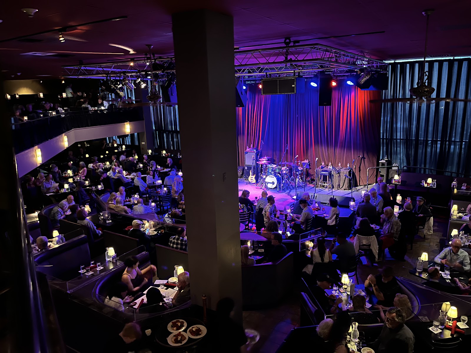 Dimitriou's Jazz Alley