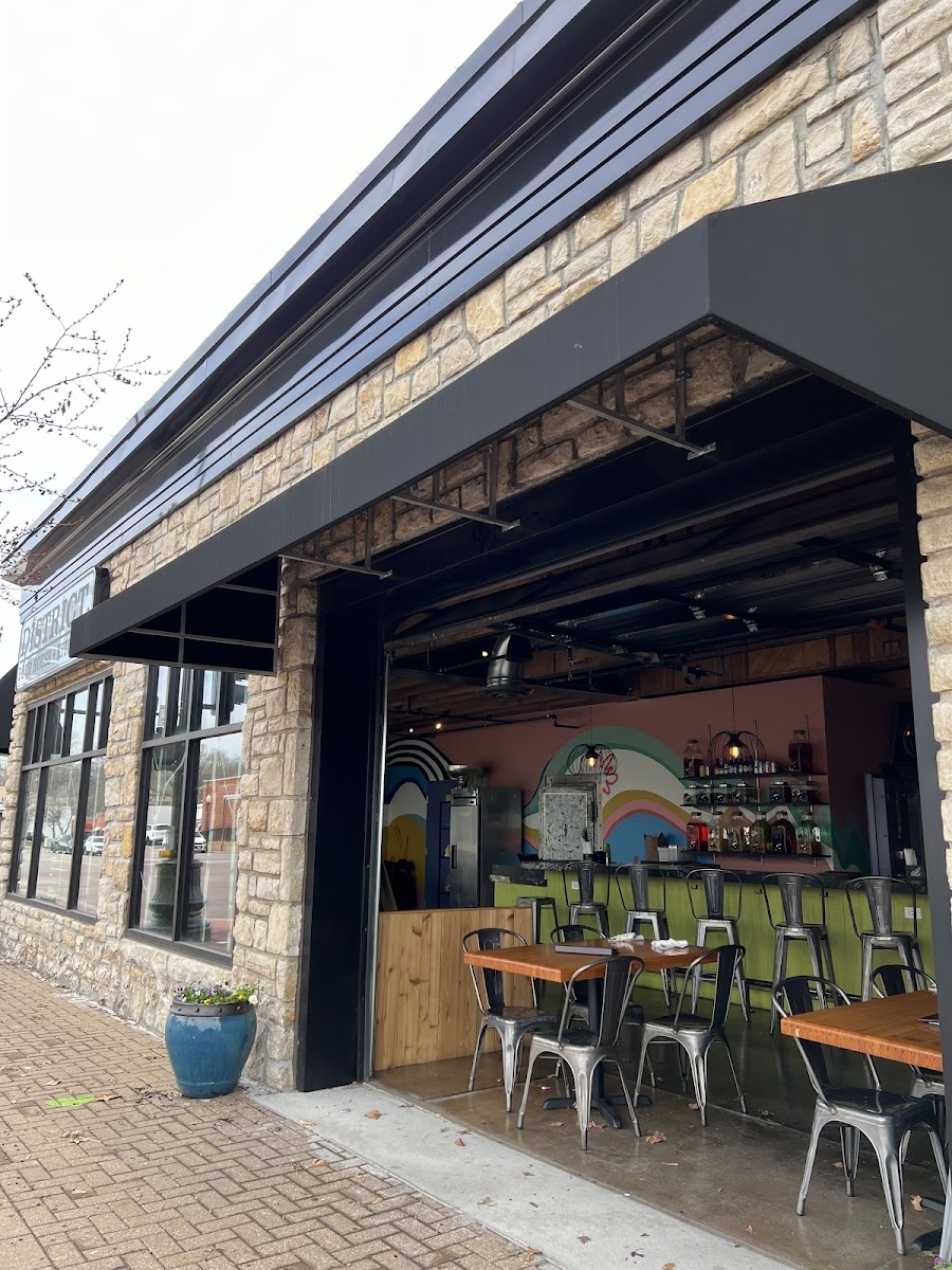 District Pour House + Kitchen
